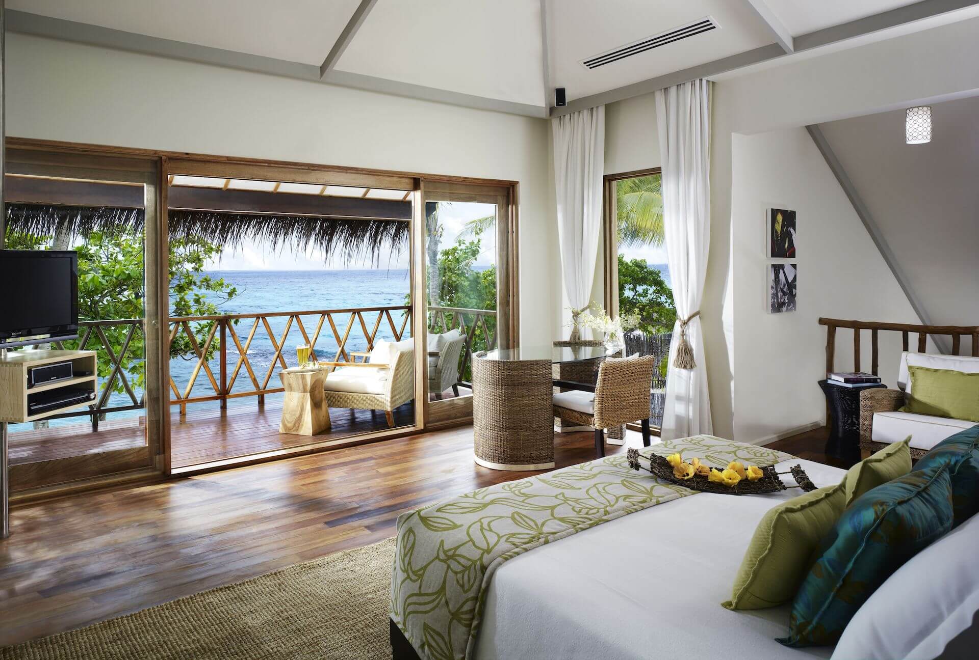 Мальдивы Taj Coral Reef Resort 5 Мальдивы