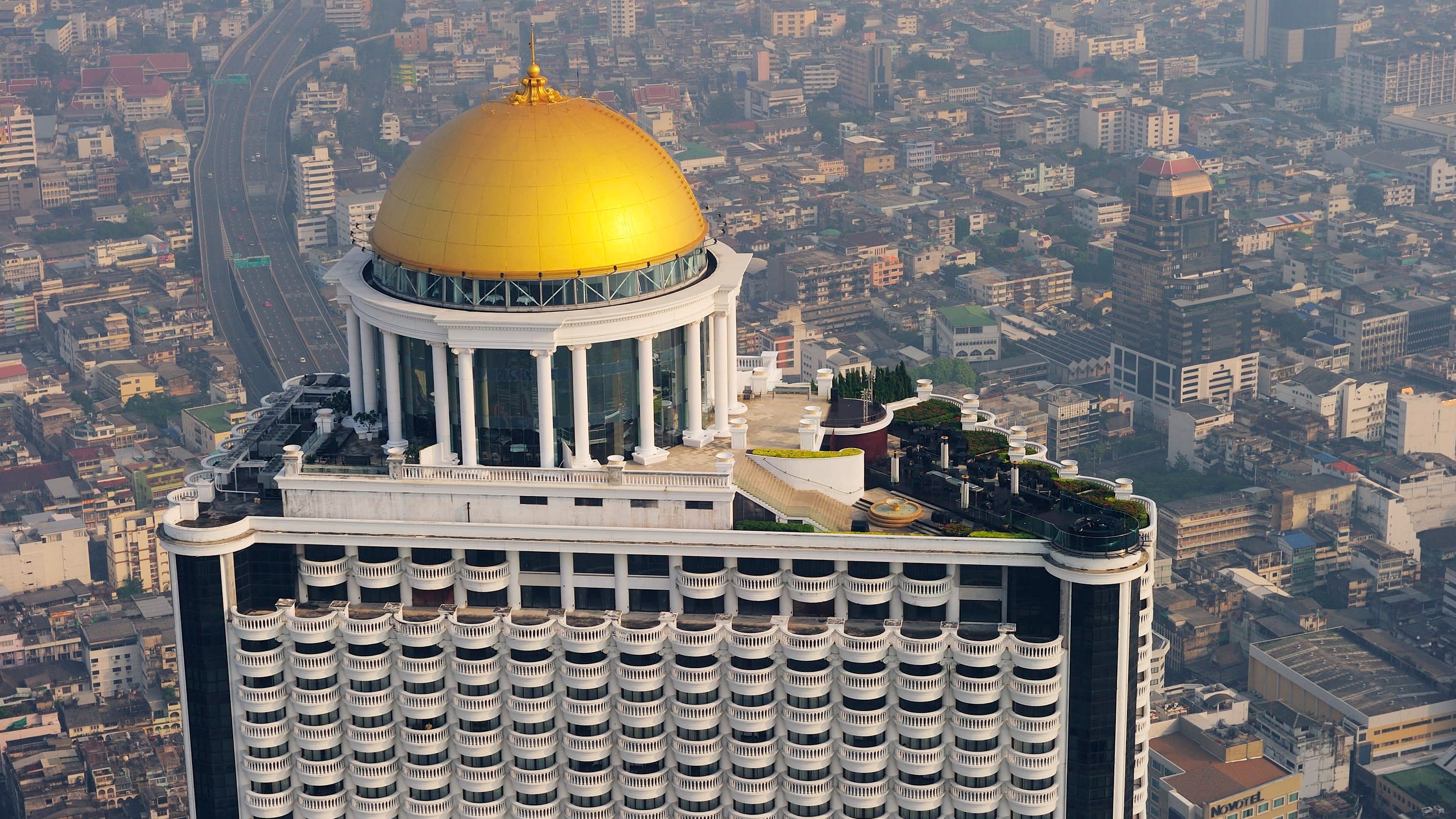 State tower. Стейт-Тауэр Бангкок. Lebua Бангкок. Лебуа Стейт Тауэр. Бангкок отель lebua.