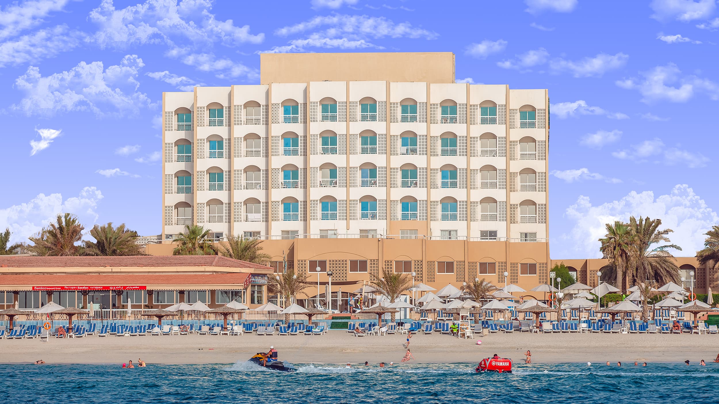 Sharjah 4. Отель Sharjah Carlton Hotel 4. Sharjah Carlton Hotel ОАЭ, Шарджа. Sharjah Carlton Hotel 4 ОАЭ. Sharjah Carlton Hotel 4 **** (Шарджа Бич).