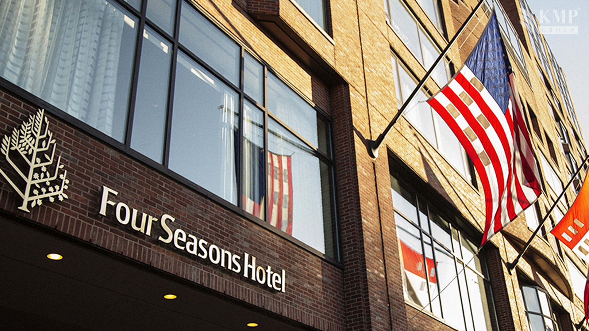 Four o four. Four Seasons Hotel Boston. Four Seasons Boston Dalton. Дома в Бостоне. Отель four Season в Остине США.