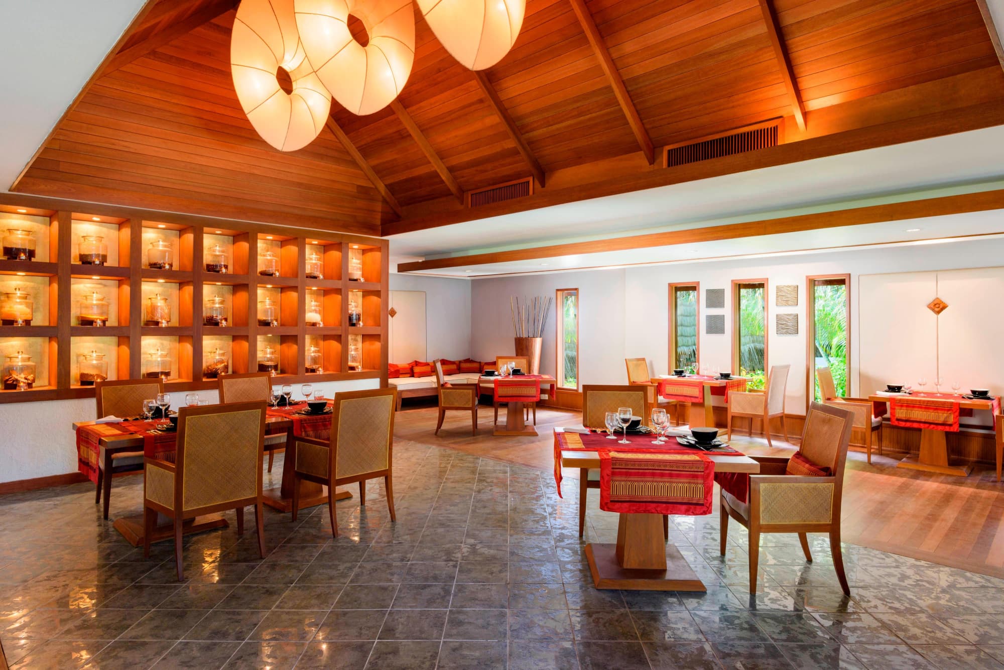 Sheraton Maldives Full Moon коттедж с бассейном