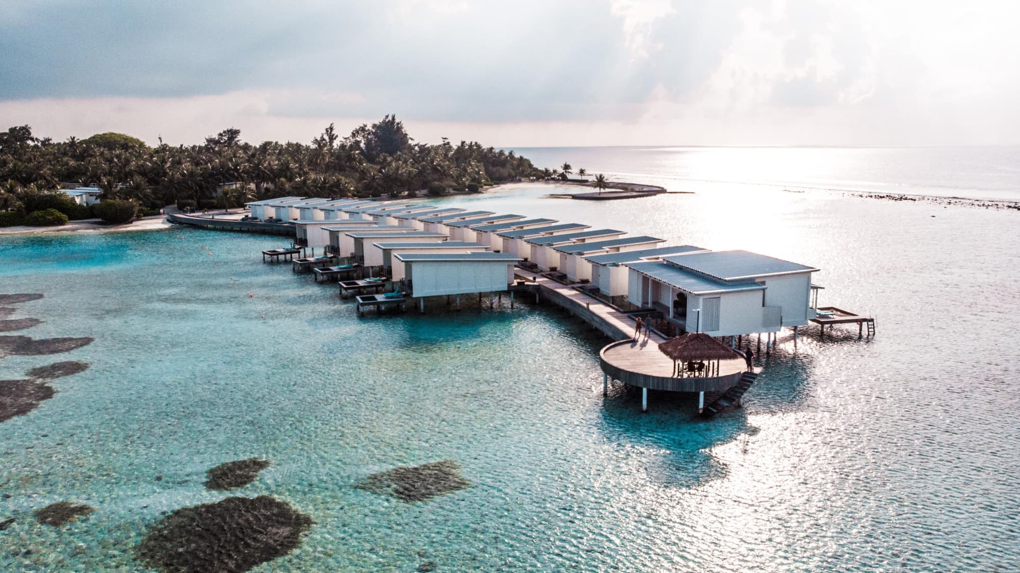 Holiday inn resort kandooma maldives