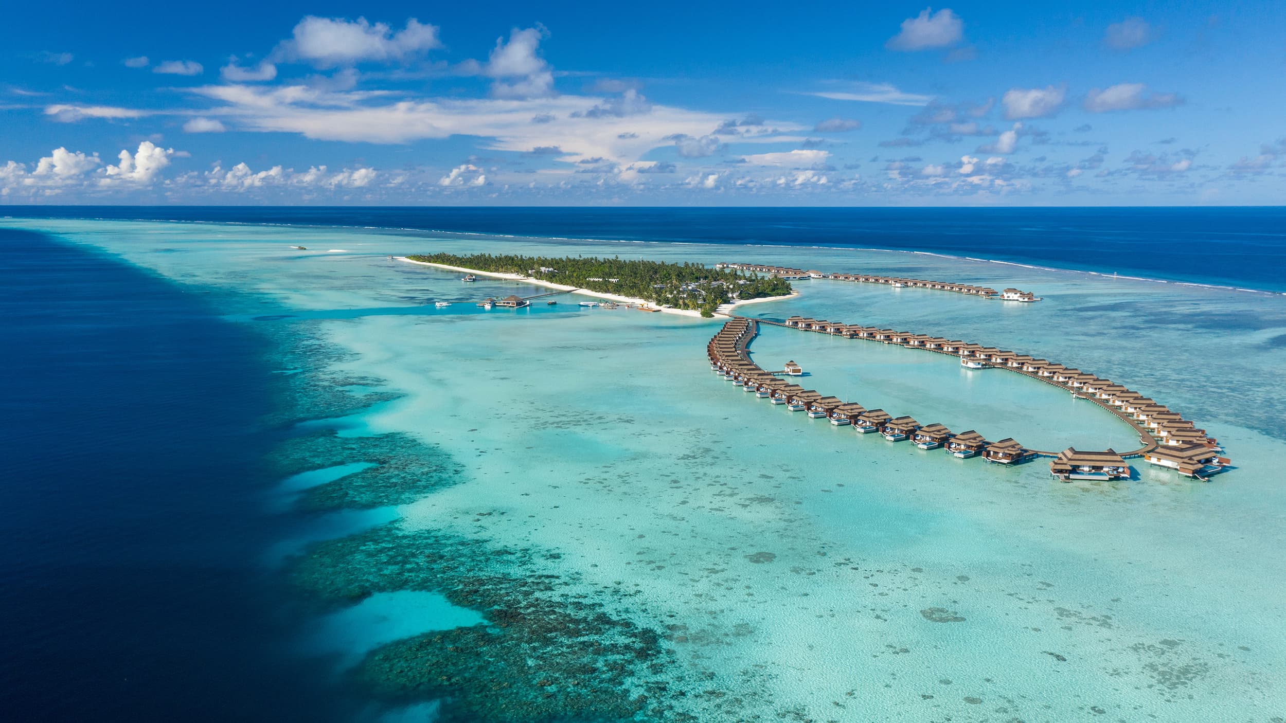 Туры на мальдивы из спб 2024. Мальдивы Pullman Maldives. Gaafu Alifu Atoll Мальдивы. Pullman Maldives Maamutaa Resort 5. Гаафу Алифу Атолл.