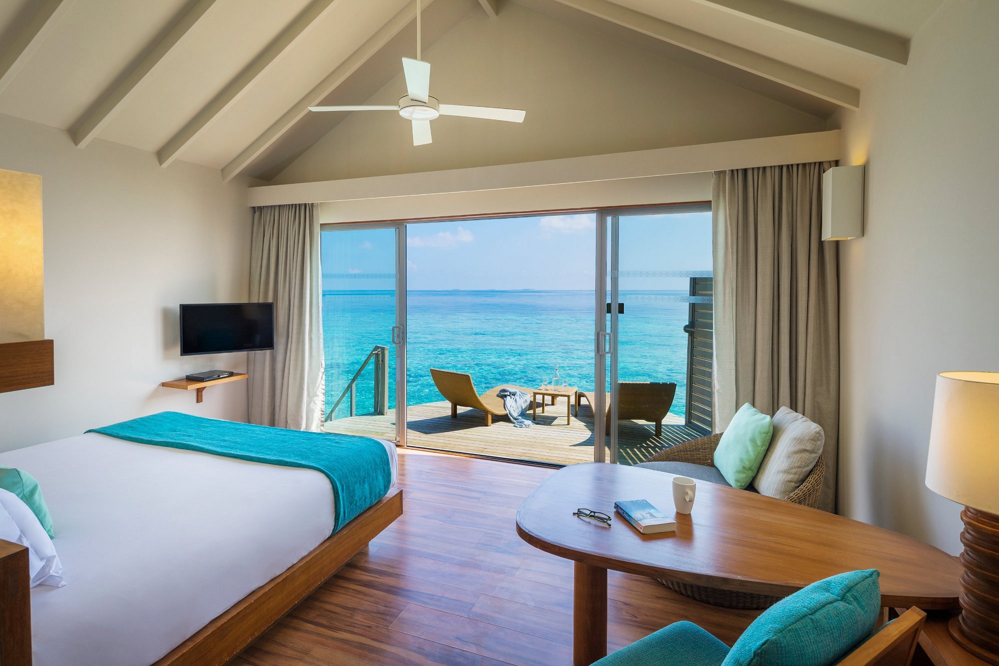 Centara ras Fushi Resort Spa 4 Мальдивы
