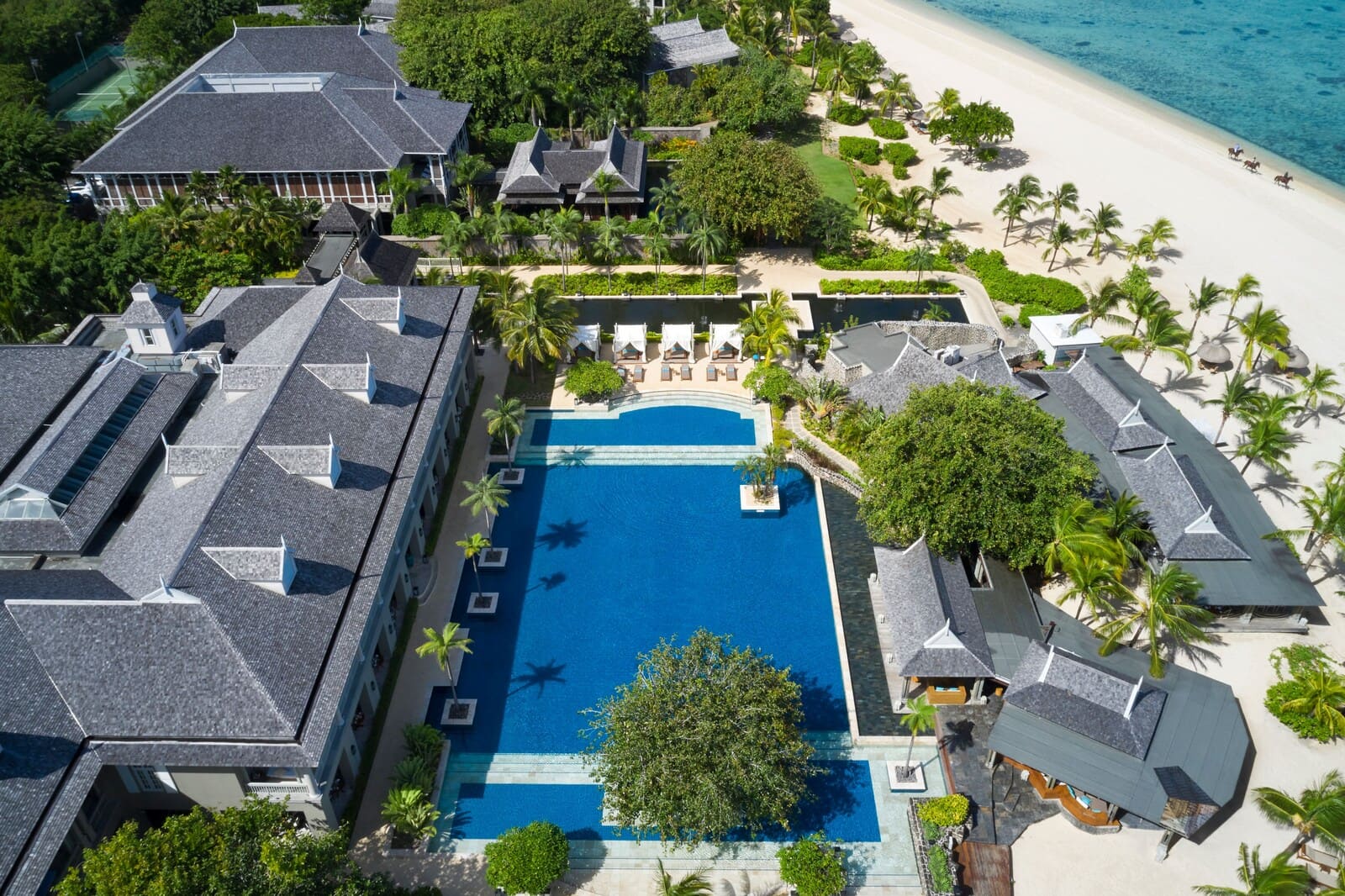 Jw marriott mauritius 5. JW Marriott Маврикий. JW Marriott Mauritius Resort 5 карта отеля. Mauritius Marriott фото. JW Marriott Maldives.